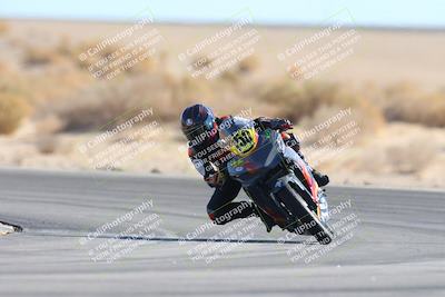 media/Jan-10-2025-CVMA Friday Practice (Fri) [[489e0da257]]/Group 4 and Trackday/Session 4 (Turn 16)/